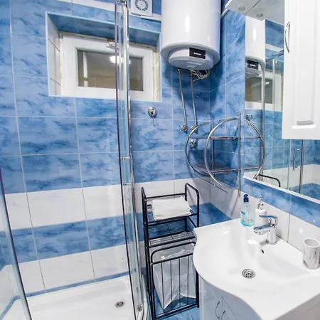 Apartment Denirom