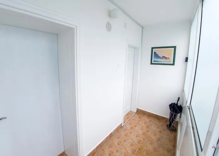 Denirom Apartamento *