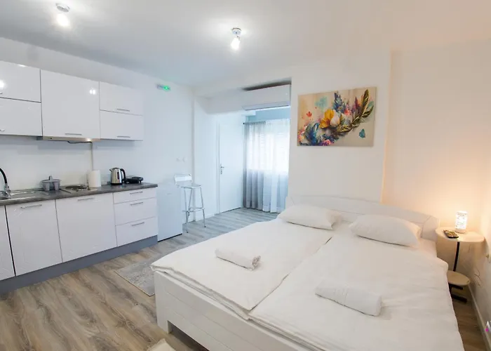 Denirom Apartamento *