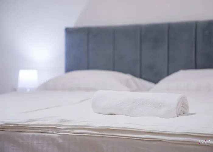 Denirom Apartamento *